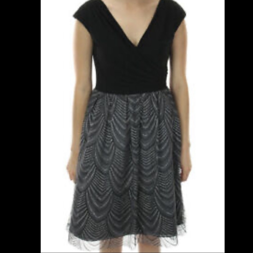 SL Fashions sleeveless glitter midi party dress